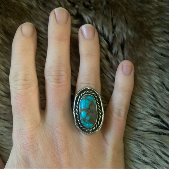 💔SOLD💔 Turquoise and Sterling Silver Oval Ring - Picture 3 of 4